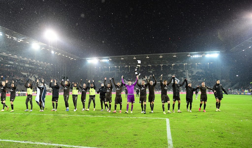 der fc st pauli ist zweitliga herbstmeister 2021 mopo