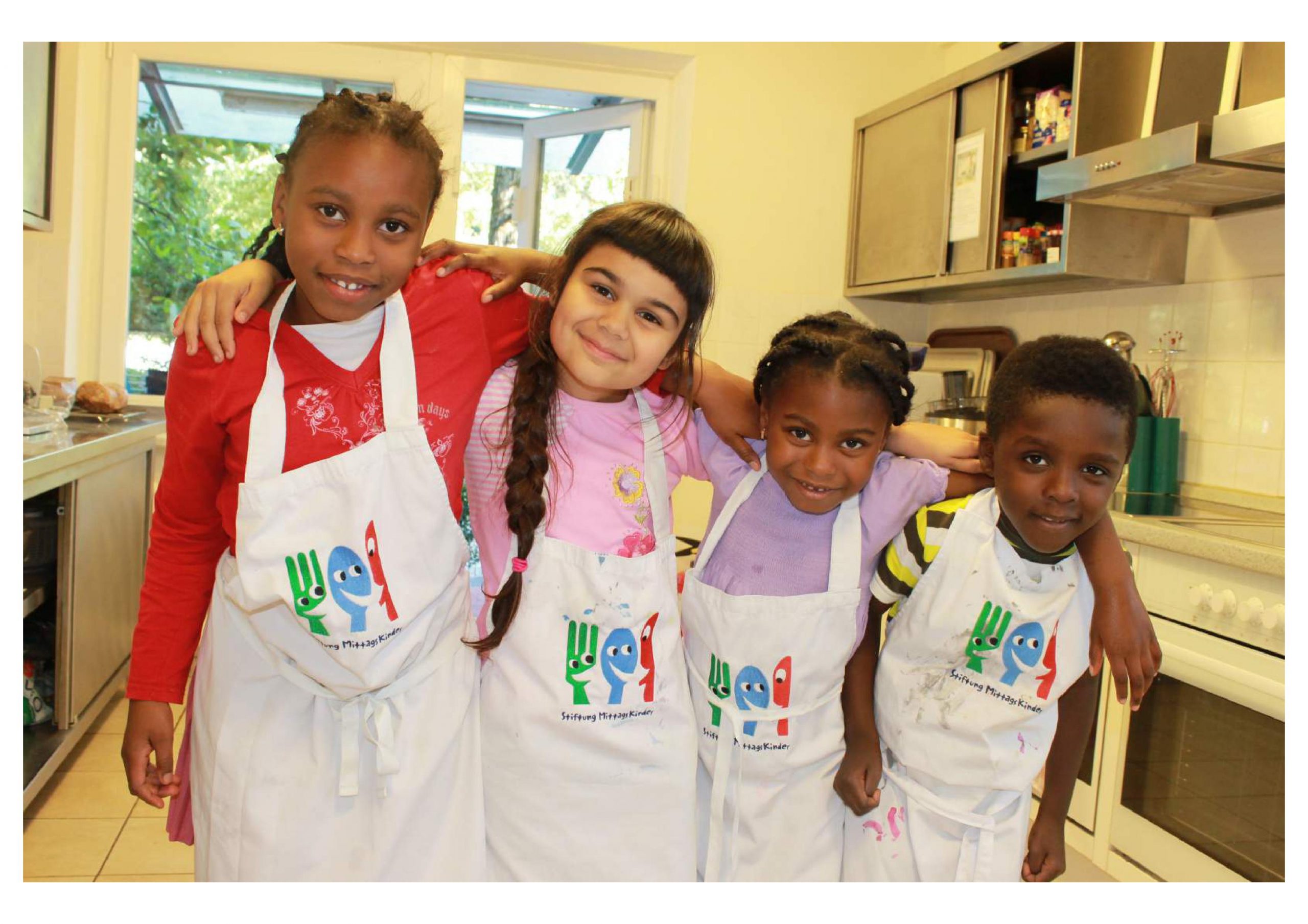 Bei der Stiftung Mittagskinder erhalten Kinder ein gratis warmes Essen und viele Bildungssangebote.