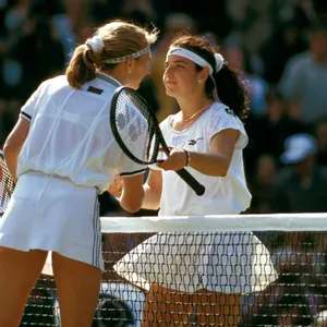 Steffi Graf (l.) und Arantxa Sanchez Vicario