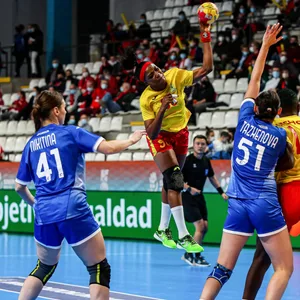 Kamerun-Handballerin Jodelle Clarisse Madjoufang