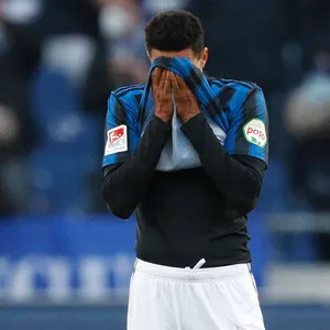 Robert Glatzel erlebte mit dem HSV in Hannover gerade die zweite Saisonpleite.