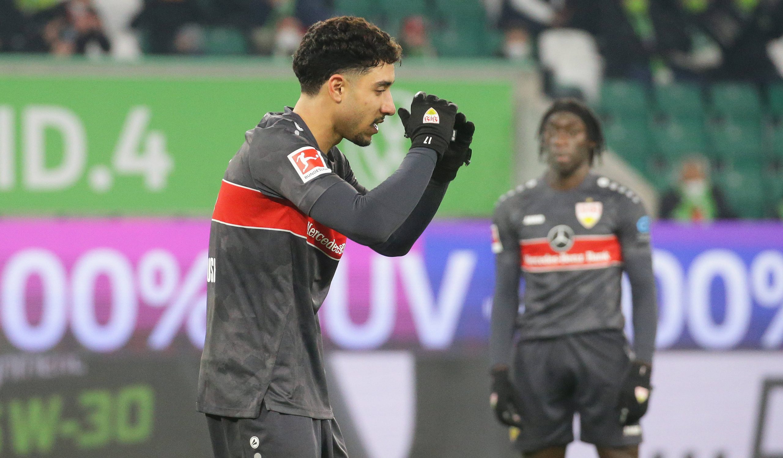 Omar Marmoush vom VfB Stuttgart gegen den VfL Wolfsburg