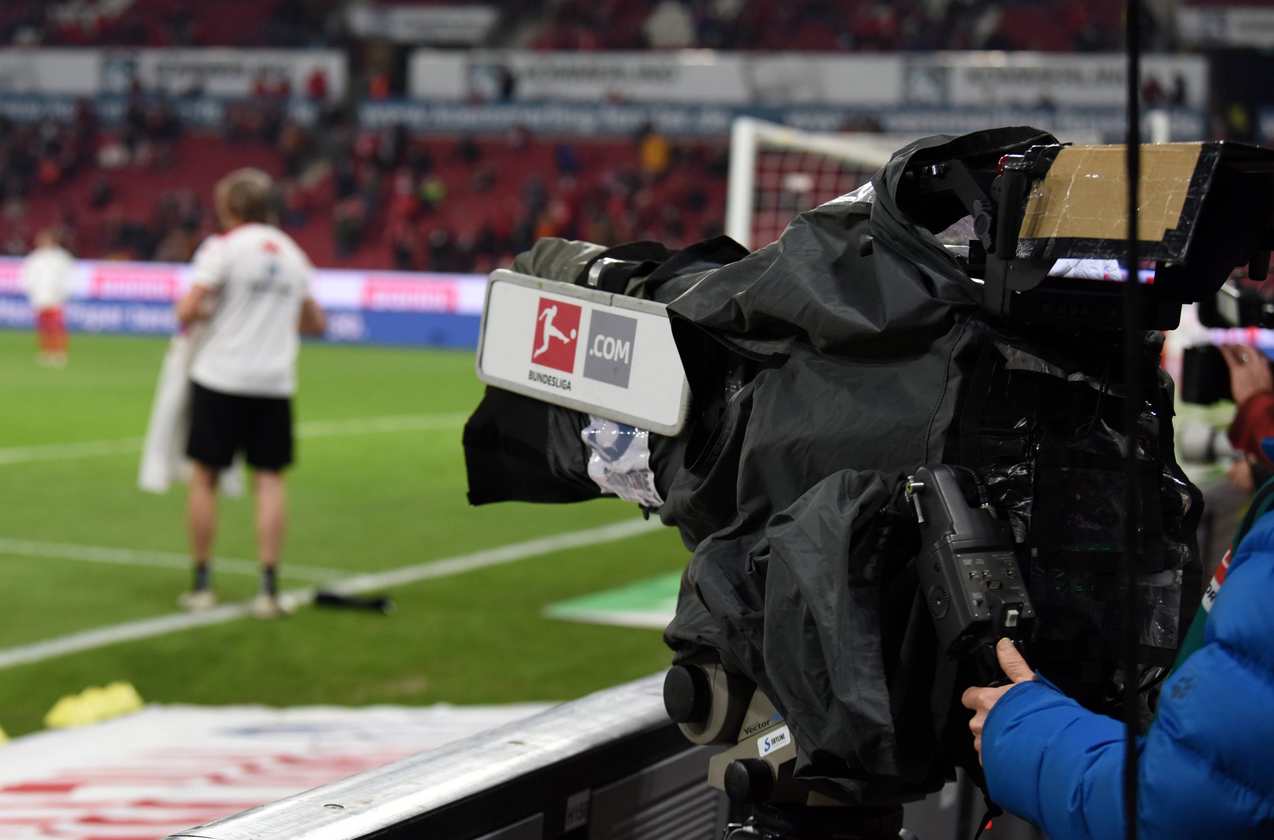 TV-Kamera beim Bundesliga-Spiel