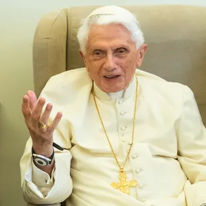 Papst Benedikt