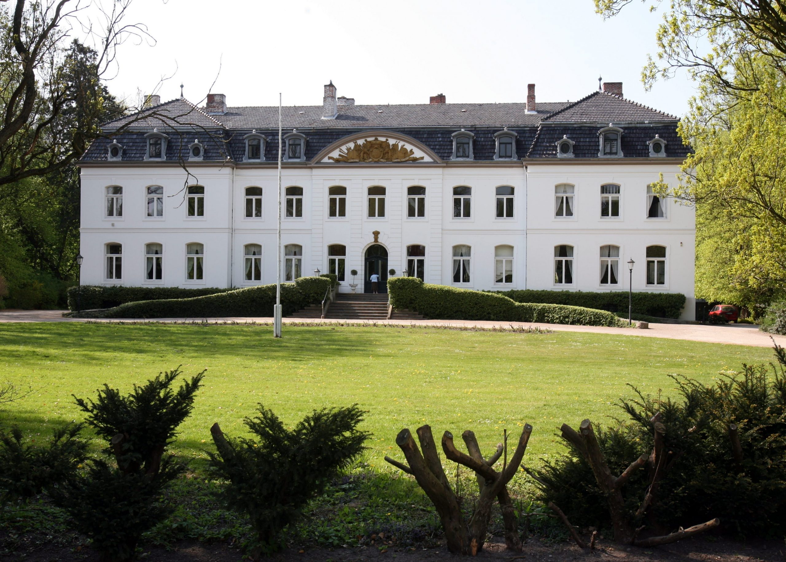 Das Schloß Weißenhaus im schleswig-holsteinischen Wangels im Kreis Ostholstein (Archivbild).