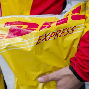 DHL-Bote (Symbolbild).