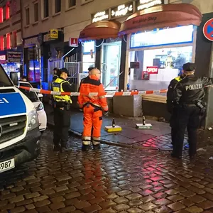 St. Pauli: Durchsuchung in Hells Angels Kneipe nach Messer-Streit