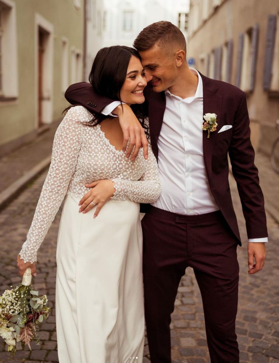 Im Oktober 2021 heirateten Sarah und Philipp Ziereis.