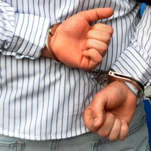 Die Polizei nahm vier Tatverdächtige fest. (Symbolfoto)
