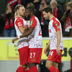 Rafael Czichos (l.)
