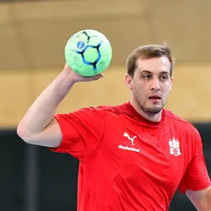 HSVH-Kapitän Niklas Weller hat „wieder Lust, loszulegen“.