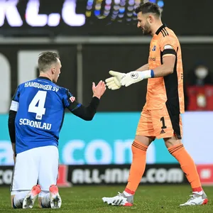 Sebastian Schonlau HSV Dresden Torwart Daniel Heuer Fernandes