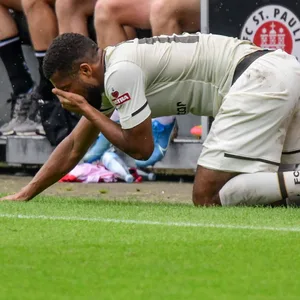 Augen zu und durch: Wie schmerzhaft wird Daniel-Kofi Kyerehs Ausfall für St. Pauli?