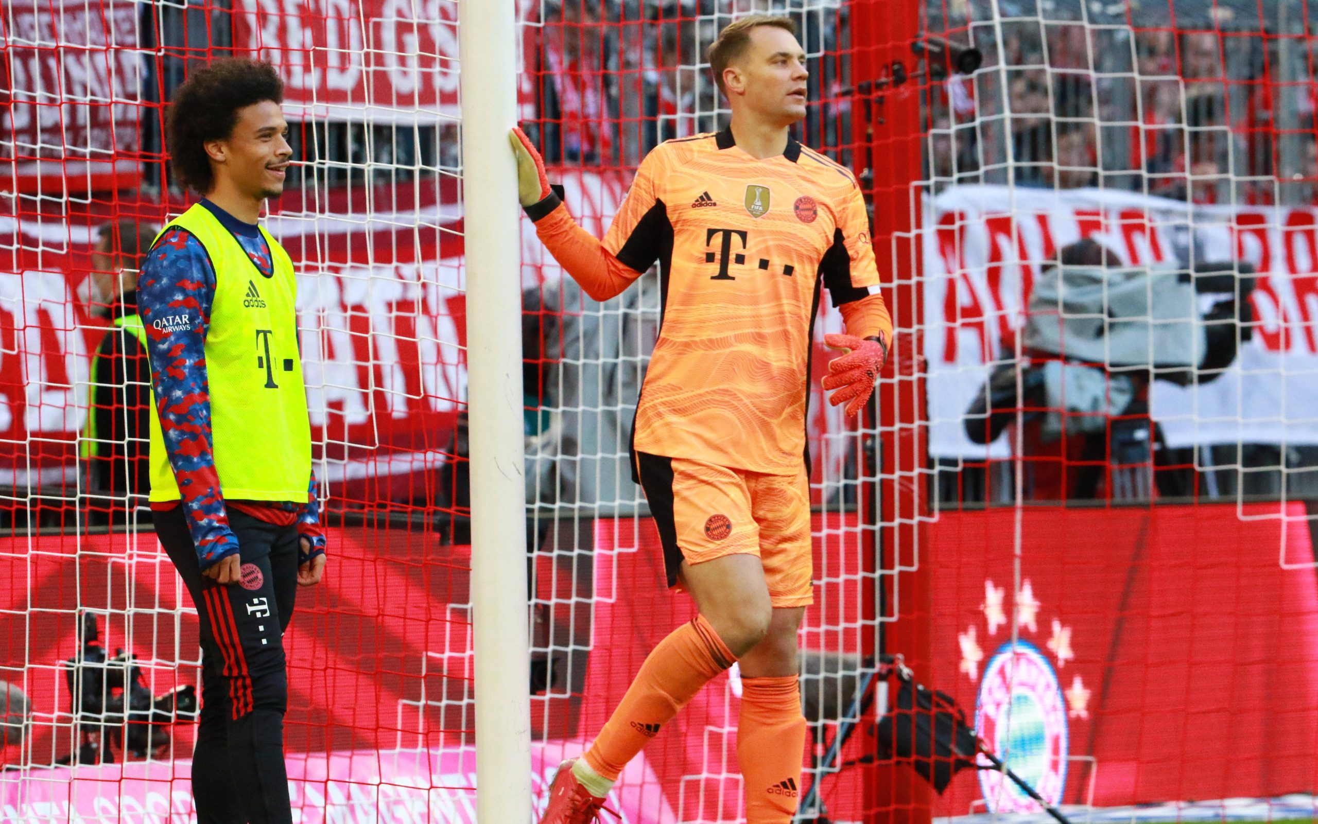 Manuel Neuer und Leroy Sané vom FC Bayern München dürfen wieder trainieren.