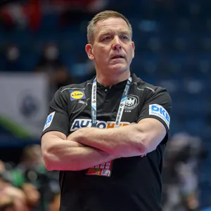 Bundestrainer Alfred Gislason hat den Kader für die Handball-WM im Januar bekanntgegeben.