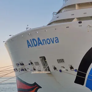 Das Kreuzfahrtschiff „Aida Nova“ liegt seit Tagen im Kreuzfahrtterminal der portugiesischen Hauptstadt Lissabon.