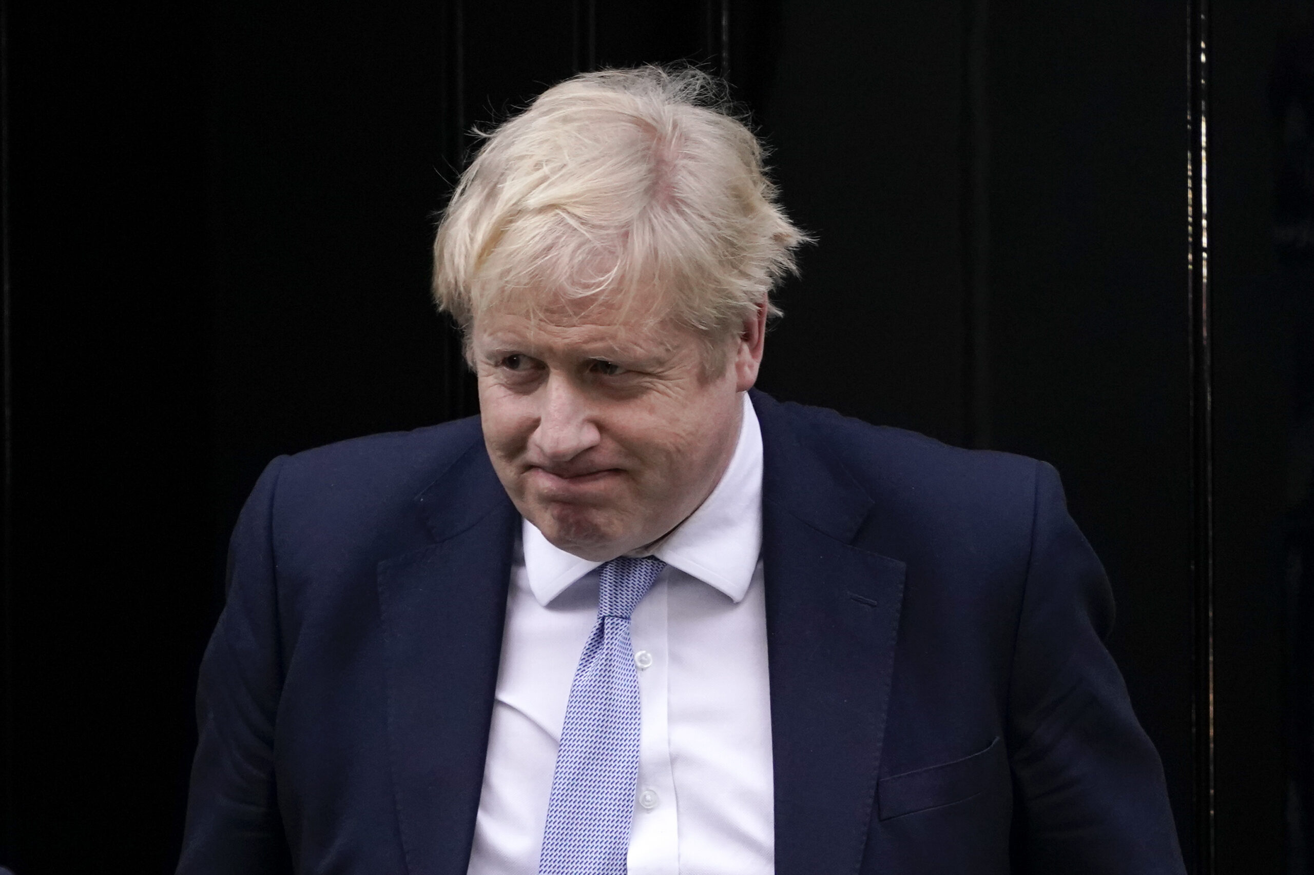 Hat Boris Johnson doch bei den Lockdown-Partys mitgefeiert?