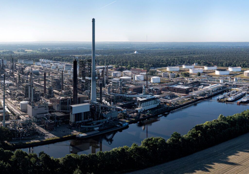 Die BP-Raffinerie in Lingen im Emsland.