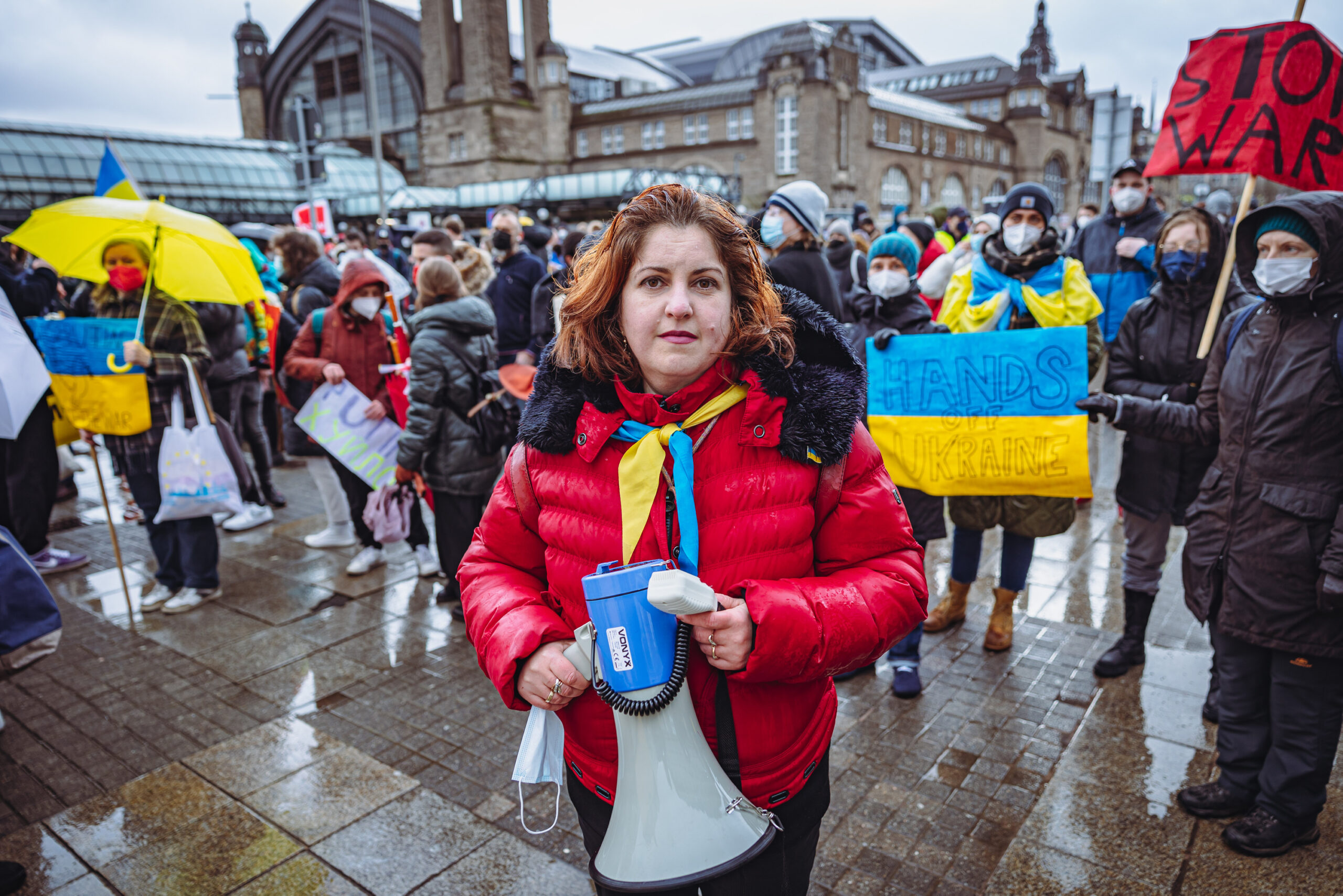 Florina Malso ist Mitglied im Verein für deutsch-ukrainische Zusammenarbeit und hat die Demo für Frieden in der Ukraine mit organisiert.