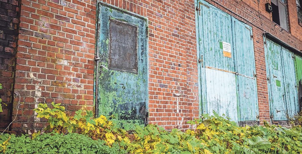 „Shabby Chic“ – die Fabriktore des Gebäudes an der Holzmühlenstraße sind fast 100 Jahre alt.