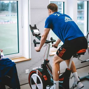 FC Bayern: Manuel Neuer meldete sich mit Instagram-Stories aus der Reha.