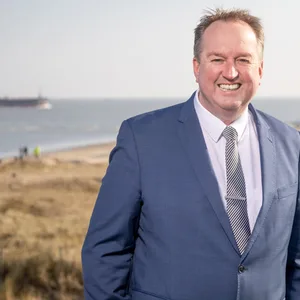 Cuxhavens Oberbürgermeister Uwe Santjer