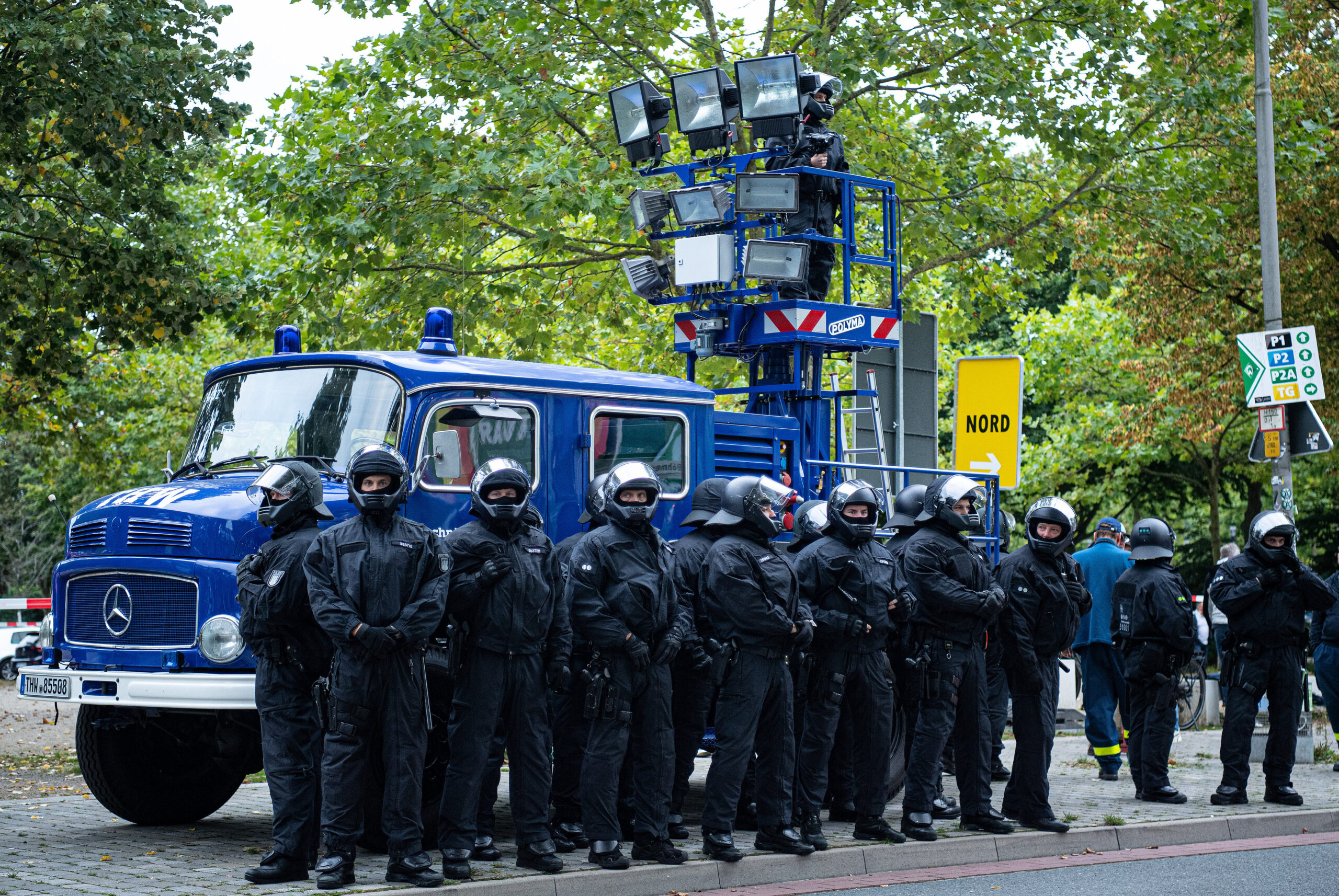 Das Derby des HSV gegen Werder steht unter besonderer Beobachtung der Polizei.