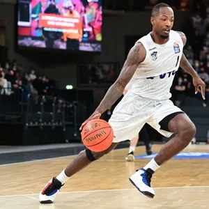 Towers-Spieler Zach Brown