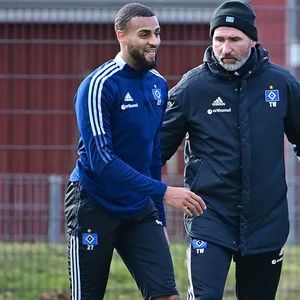 Josha Vagnoman ist wieder im Training – bis zum Pflichtspiel-Comeback dürfte es noch dauern.