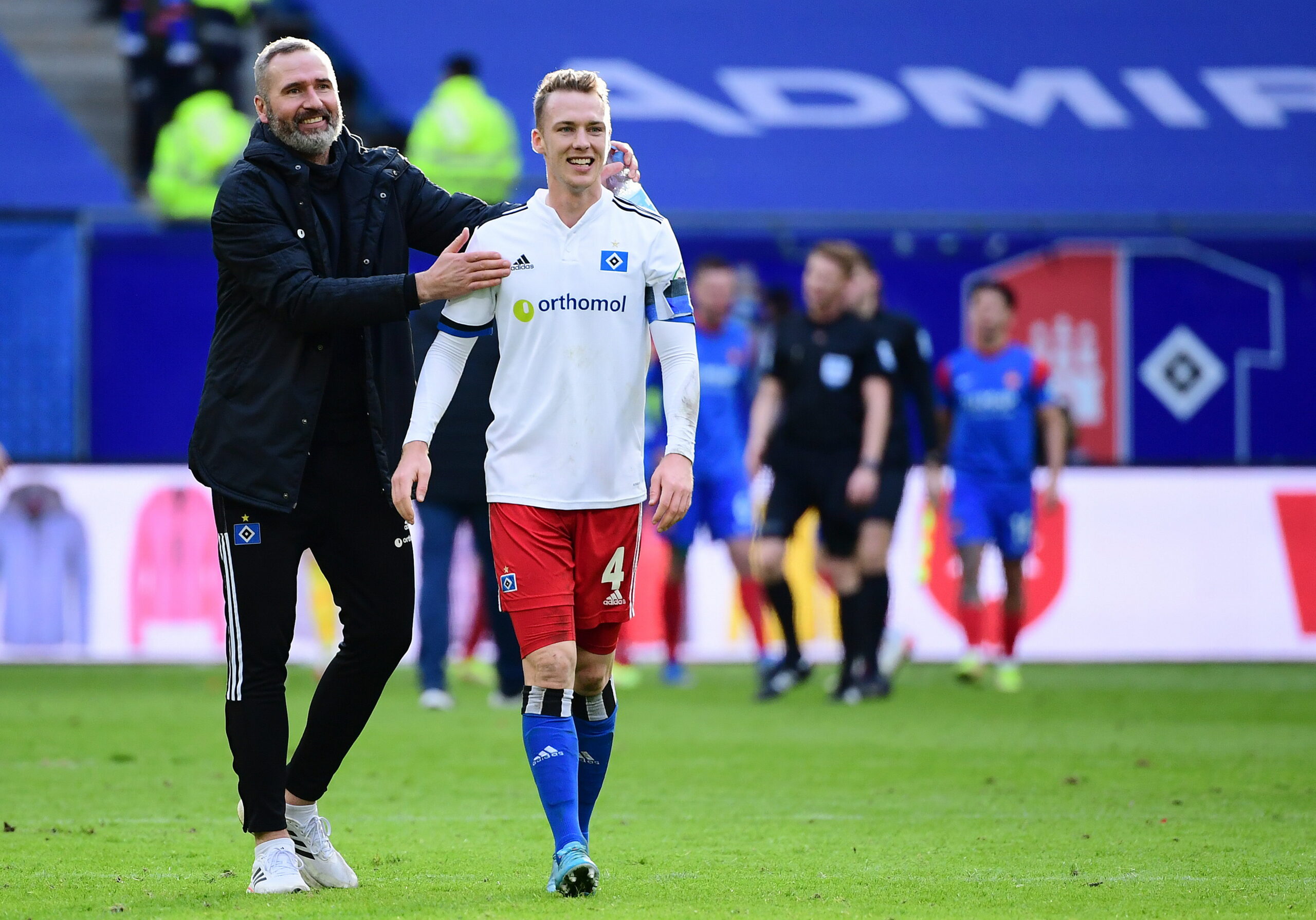 HSV-Trainer Tim Walter und Kapitän Sebastian Schonlau