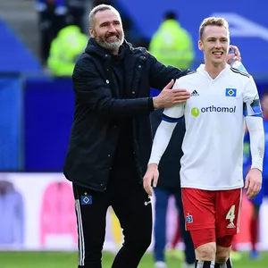 HSV-Trainer Tim Walter und Kapitän Sebastian Schonlau