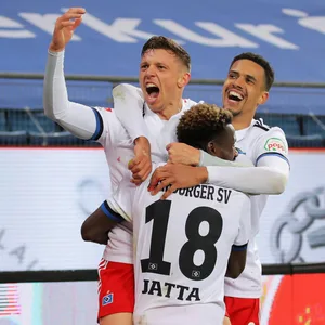 Zuletzt jubelte der HSV nach einem Sieg gegen Spitzenreiter St. Pauli.