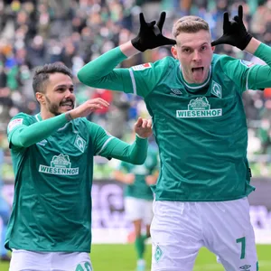 Werder-Profis Leonardo Bittencourt und Marvin Ducksch