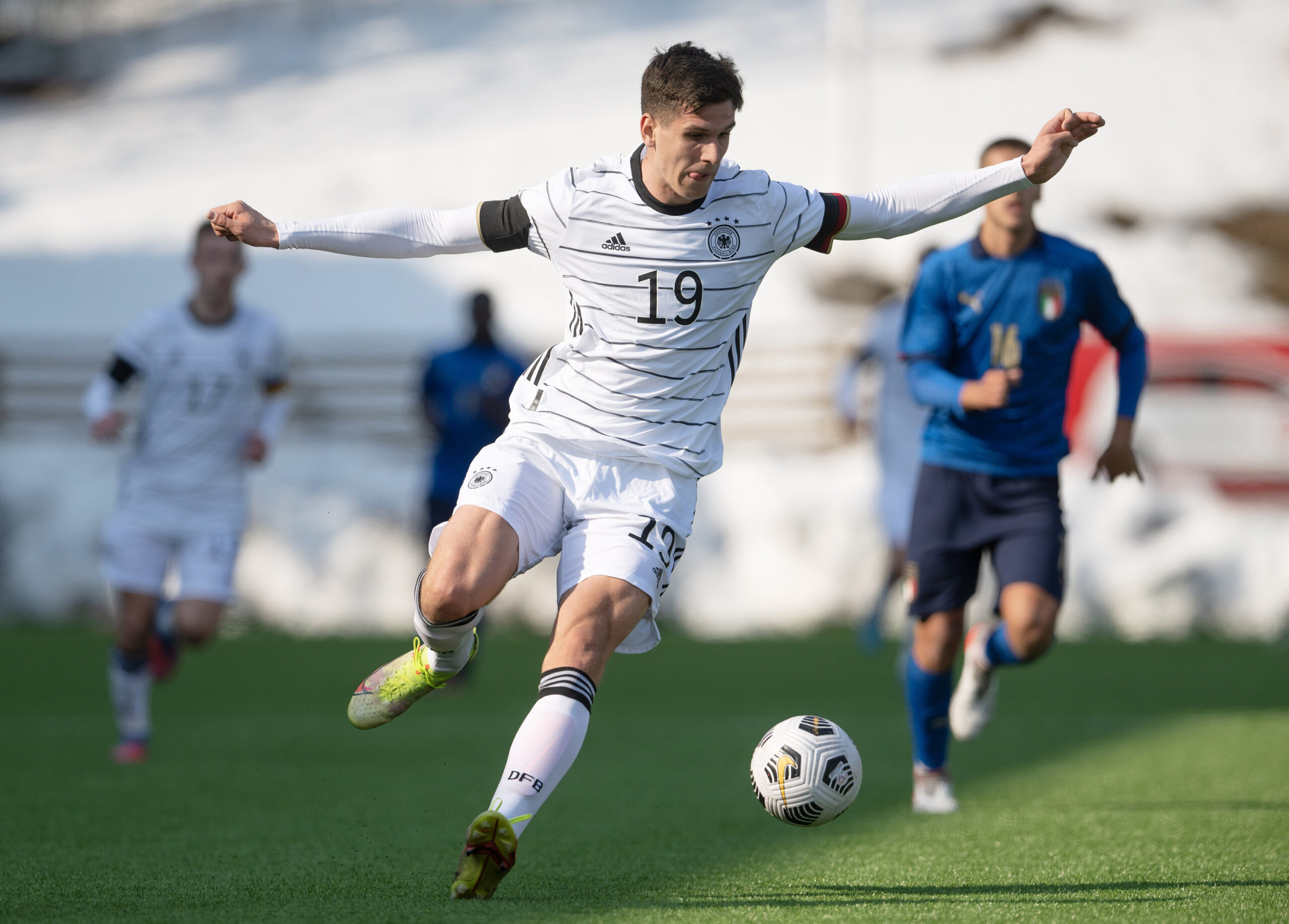 Igor Matanovic brachte die deutsche U19 gegen Italien in Führung.