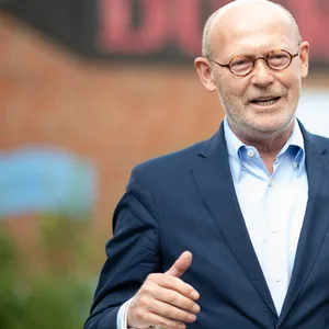 Wirtschaftssenator Michael Westhagemann (parteilos) will Hamburg zum Drehkreuz für grünen Wasserstoff machen.