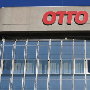 Der Hamburger Onlinehändler Otto steigerte seinen Umsatz auch im zweiten Corona-Jahr deutlich.