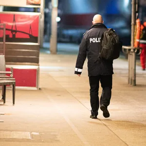 Polizist Landungsbrücken