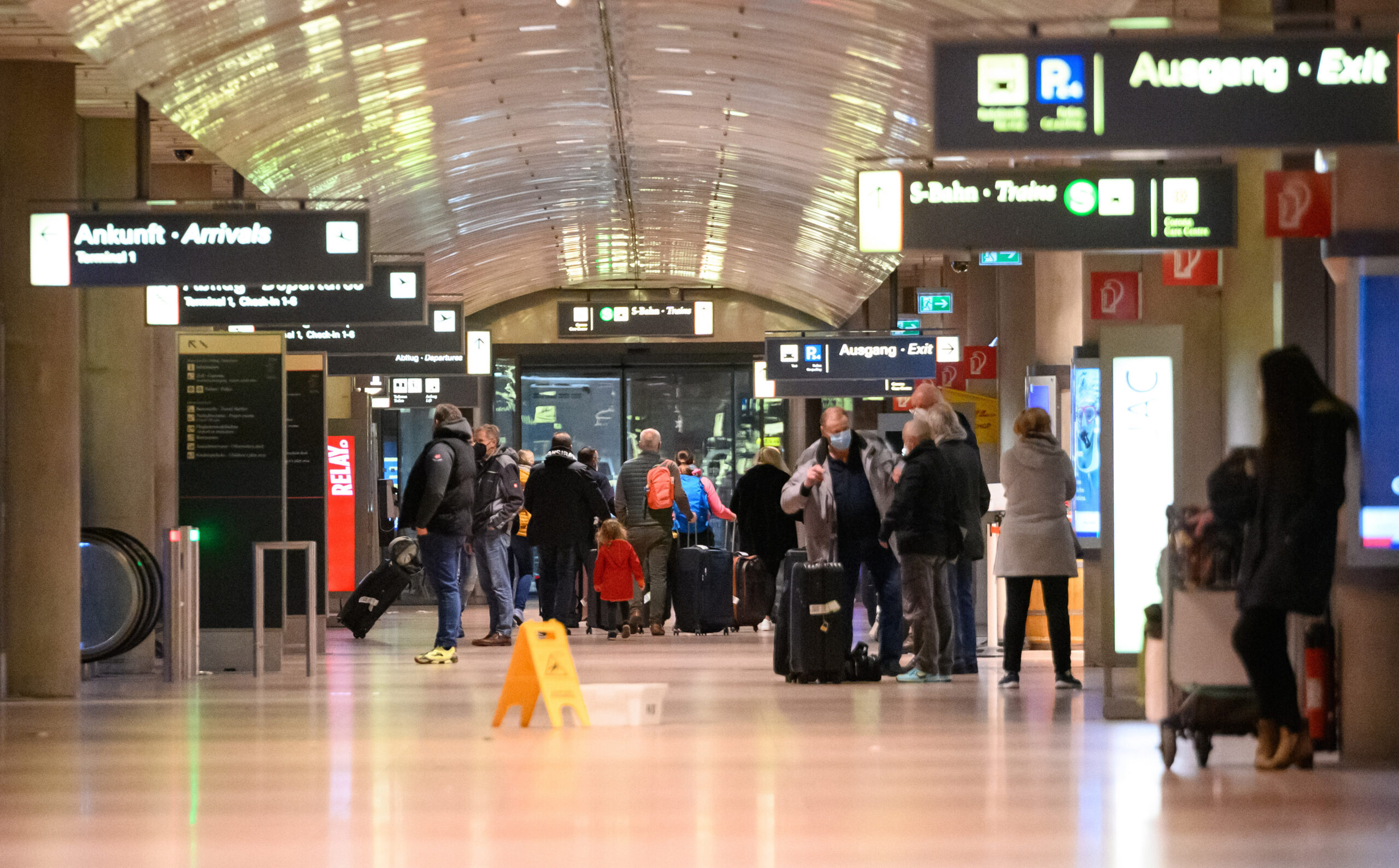 Fluggäste müssen sich auf mögliche Streiks am Hamburger Flughafen vorbereiten.