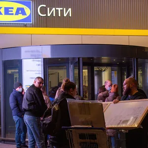 Die Ankündigung, des schwedischen Unternehmens Ikea, sich aus Russland zurückzuziehen, hatte einen Ansturm auf die Filialen ausgelöst.