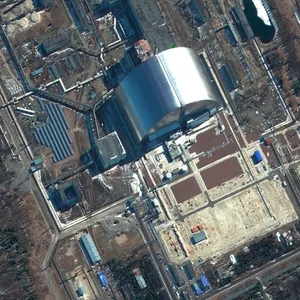 Dieses von Maxar Technologies zur Verfügung gestellte Satellitenbild zeigt eine Nahaufnahme der Nuklearanlagen von Tschernobyl in der Ukraine während der russischen Invasion.