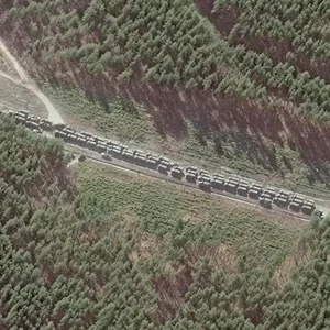Satellitenfotos zeigten den Militärkonvoi der Russen.