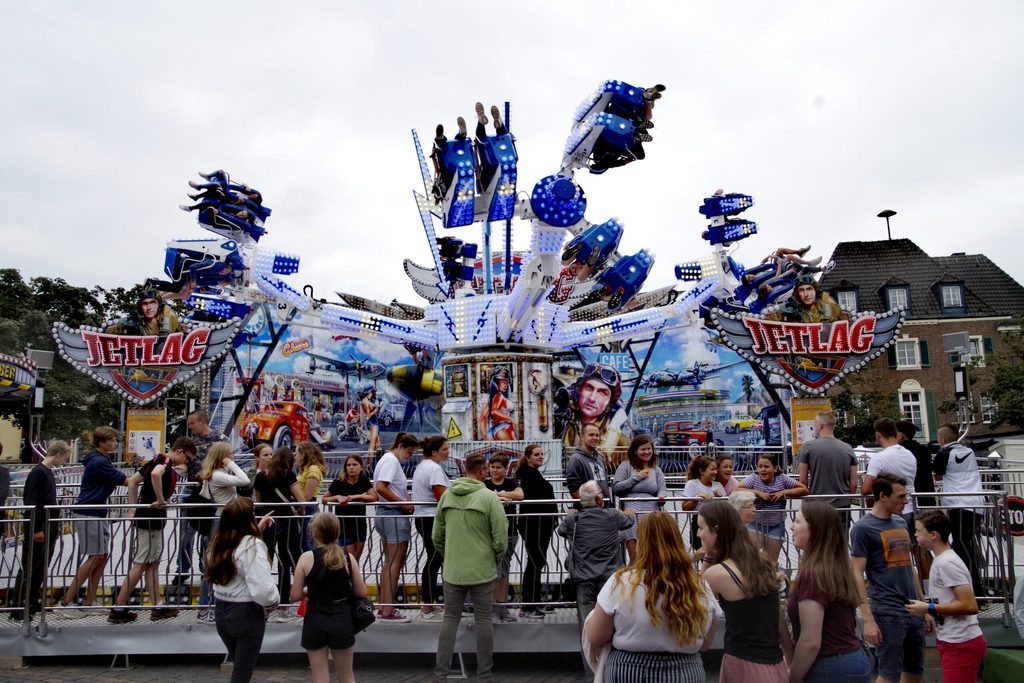 Jetlag Fahrgeschäft auf dem Hamburger Dom