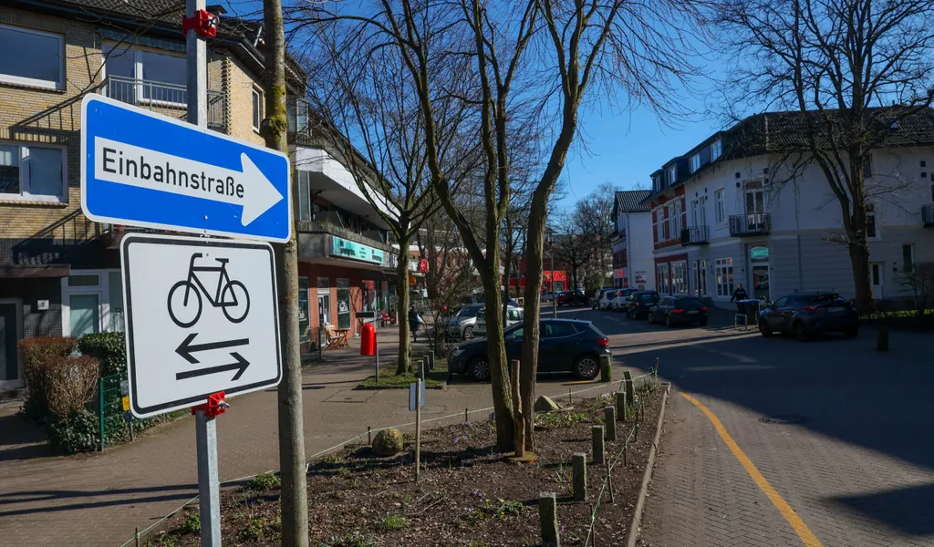 Seit Ende November ist die Grelckstraße in Lokstedt eine Einbahnstraße.