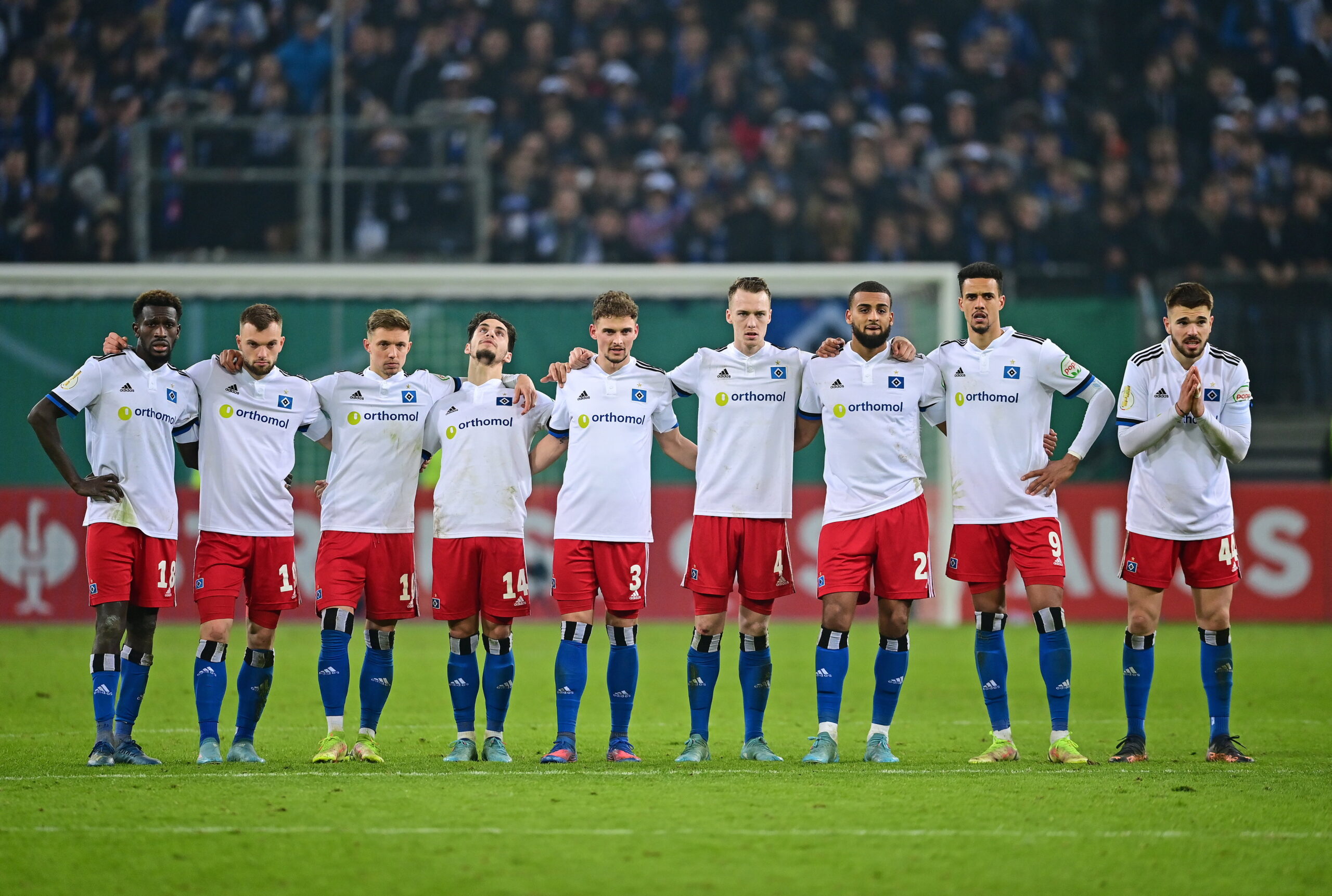 HSV-Profis bangen beim Elfmeterschießen