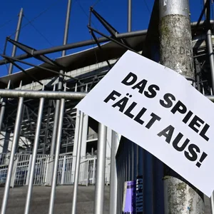 Das HSV-Spiel gegen Aue fällt aus.
