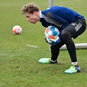 HSV-Torhüter Hannes Hermann im Training