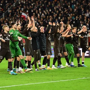 St. Pauli-Profis jubeln
