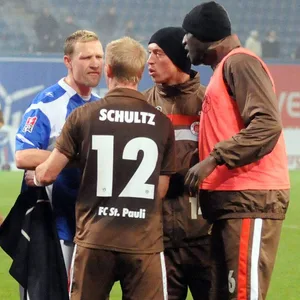 St. Pauli-Profis Timo Schultz, Marcel Eger und Morike Sako