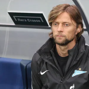 Fußball: Ex-Bayern-Profi und derzeitiger Assistenztrainer von Zenit St. Petersburg Anatoliy Tymoshchuk (42) wird lebenslang vom ukranischen Verband gesperrt.