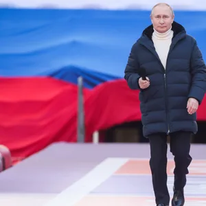 Russlands Präsident Wladimir Putin bei seiner irren Propaganda-Show in Moskau.